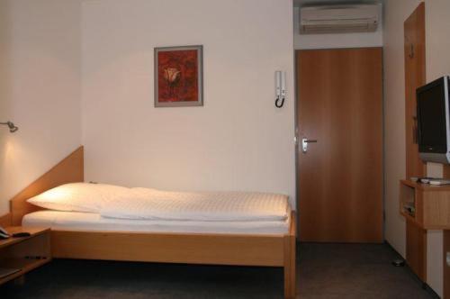 Apartment-Haus โคโลญ ภายนอก รูปภาพ