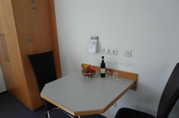 Apartment-Haus โคโลญ ภายนอก รูปภาพ