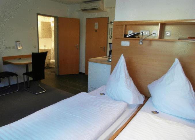 Apartment-Haus โคโลญ ภายนอก รูปภาพ