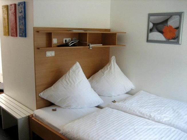 Apartment-Haus โคโลญ ภายนอก รูปภาพ